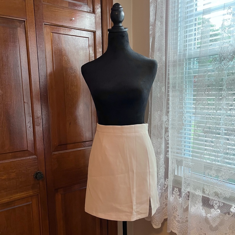 Beige High-Waist A-Line Skort